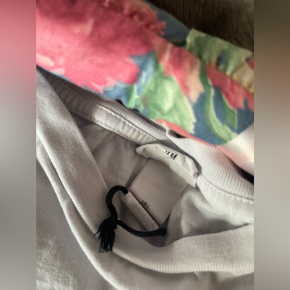 H&M Nature Solace Shirt - Picture 2 of 2